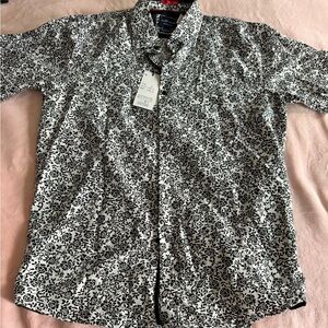 Van Heusen Black & White Floral Short Sleeve Button-Down Shirt